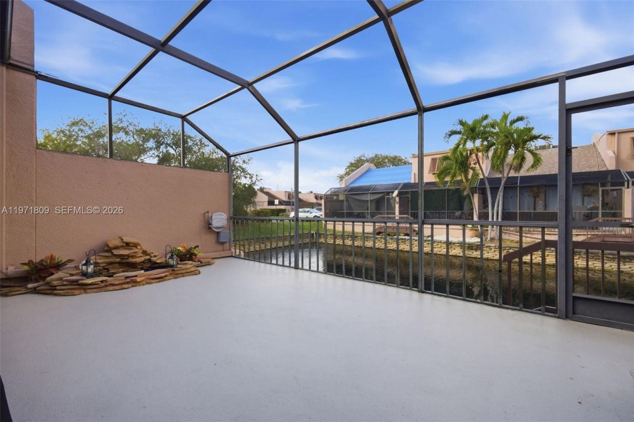 12399 NW 11th St, Pembroke Pines, FL 33026 Photo