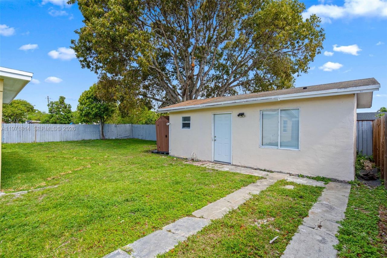 15115 SW 304th Ter, Homestead, FL 33033 Photo