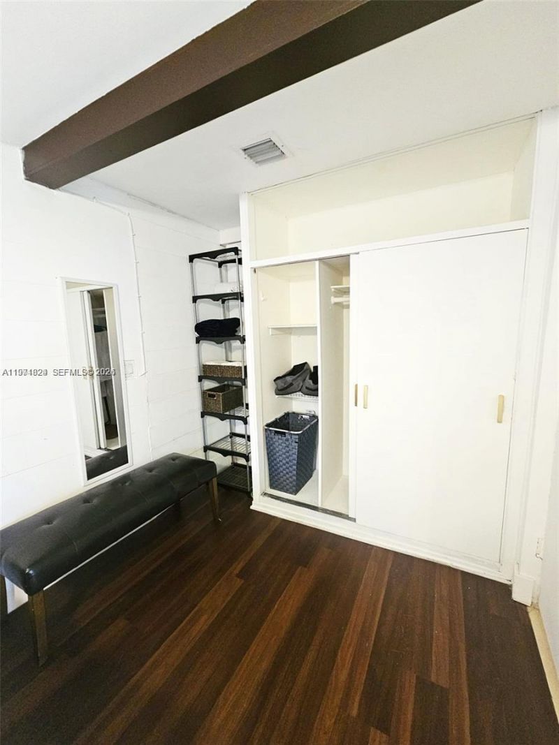 2109 Red Rd, Unit -, Coral Gables, FL 33155 Photo