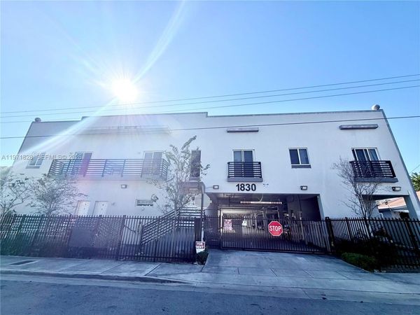 1830 NW 1st ST, Unit 10, Miami, FL 33125