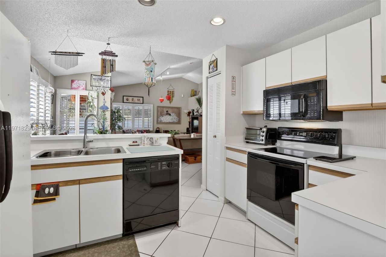 2897 Quail Run Ln, Davie, FL 33328 Photo