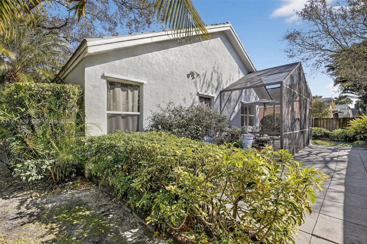 2897 Quail Run Ln, Davie, FL 33328 Photo