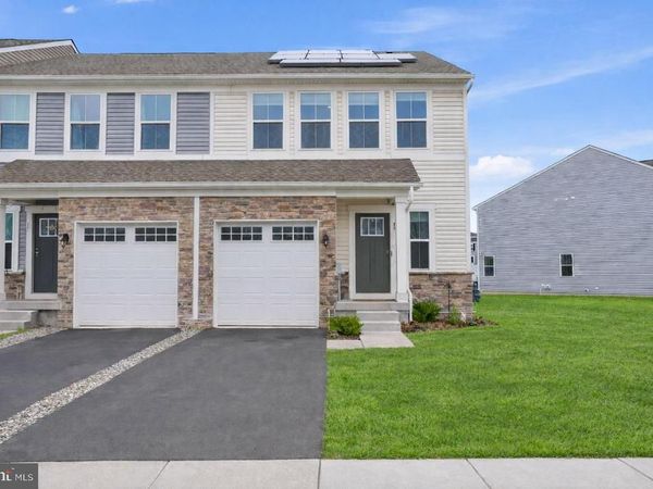 19 PRATT LANE, LAWRENCE TWP, NJ 08648