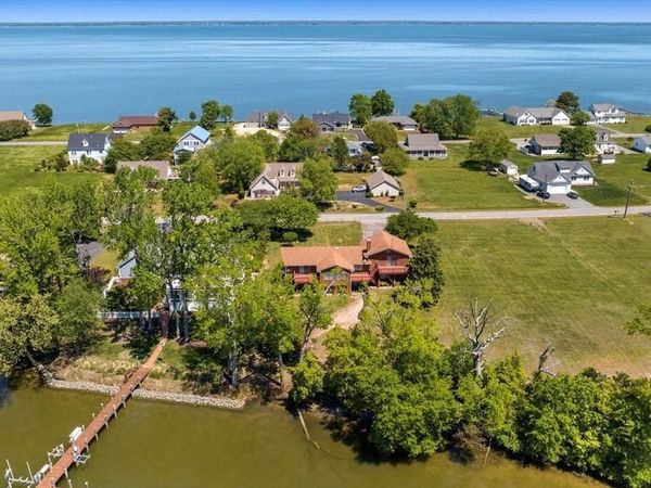 198 CANOE PLACE, MONTROSS, VA 22520