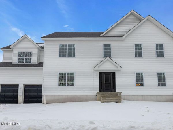 1027 Mereline Avenue, Avenel, NJ 07001