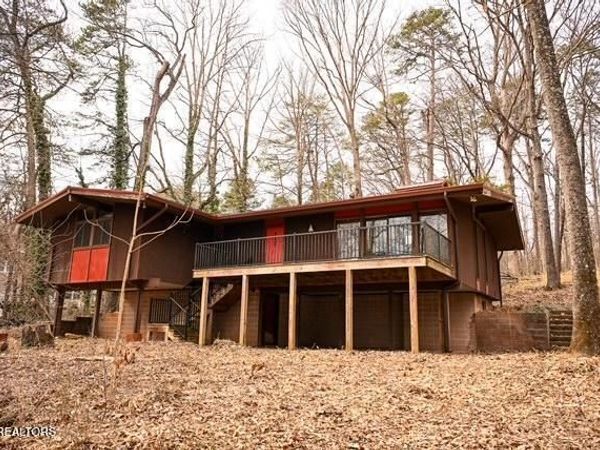 613 Chilhowee School Rd, Seymour, TN 37865