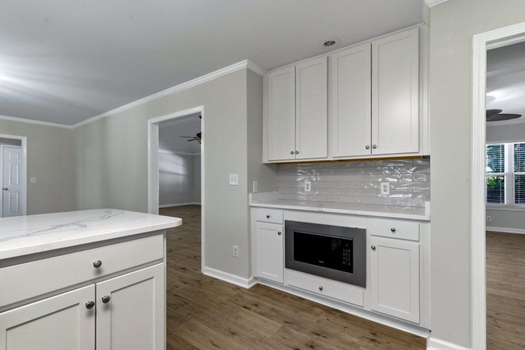 501 Hillside Dr. N  Photo 14