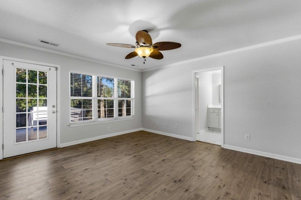 501 Hillside Dr. N  Photo 17