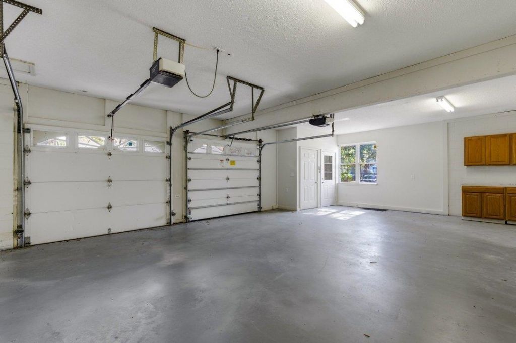 501 Hillside Dr. N  Photo 29