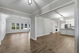 501 Hillside Dr. N  photo 4