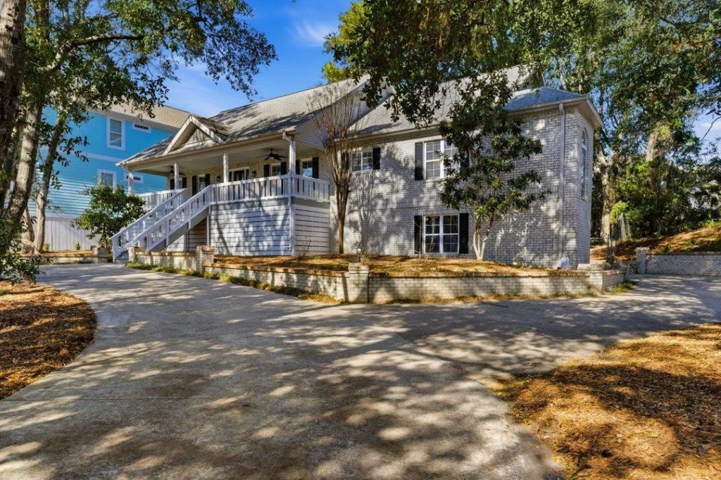 501 Hillside Dr. N  Photo 39