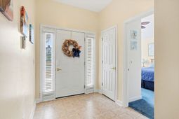 504 Whitebark St. photo 4