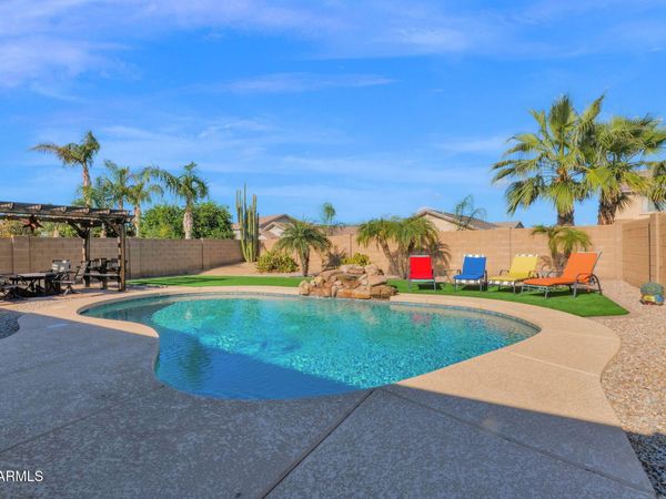 2004 W HALF MOON Circle, San Tan Valley, AZ 85144