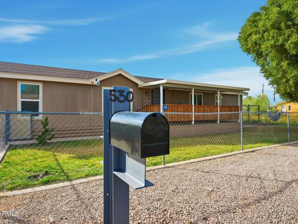 530 S 97TH Place, Mesa, AZ 85208