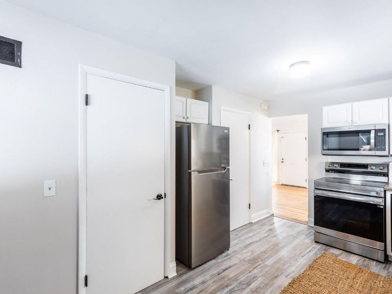 5584 Green Acres Court, Green Township, OH 45248 Photo 10