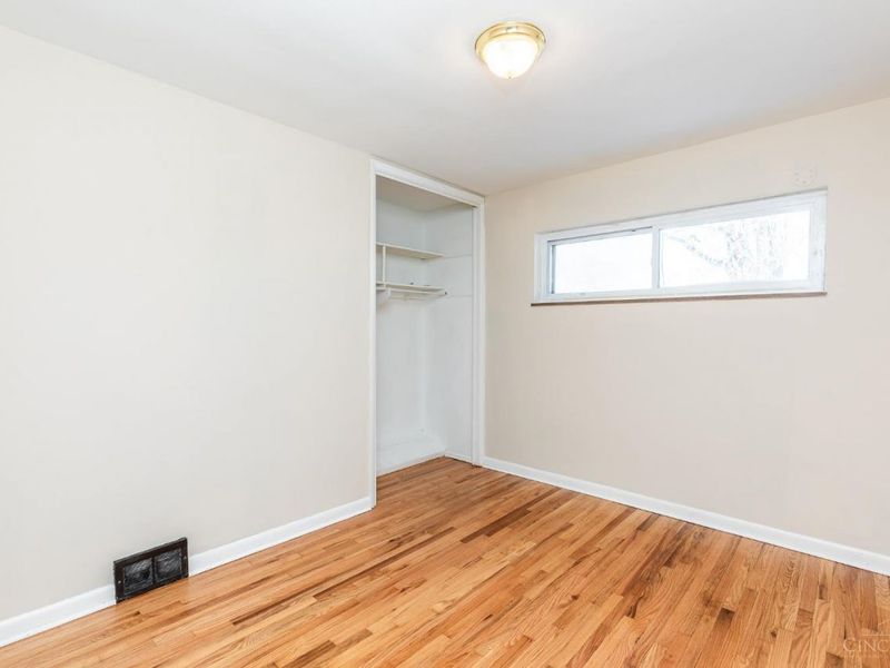 5584 Green Acres Court, Green Township, OH 45248 Photo 14