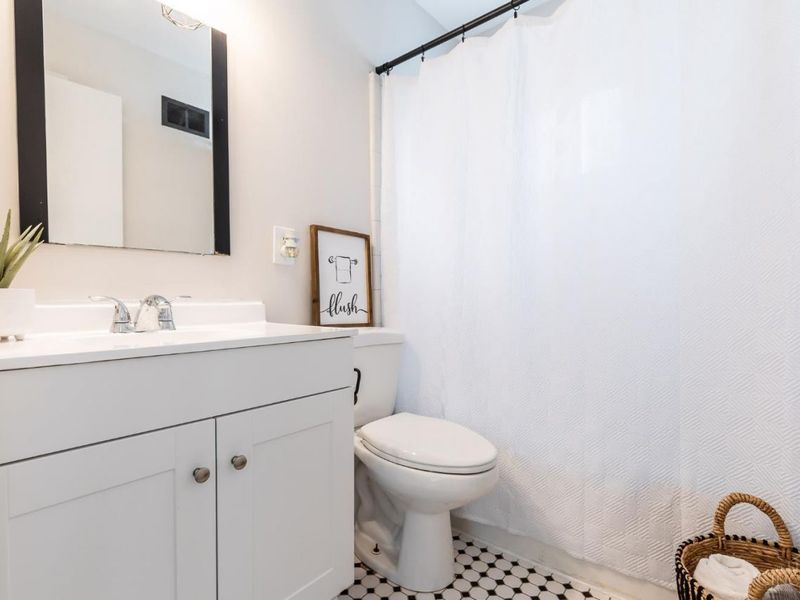 5584 Green Acres Court, Green Township, OH 45248 Photo 18