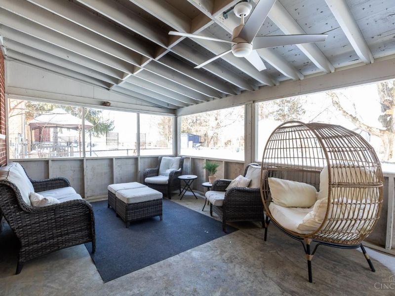 5584 Green Acres Court, Green Township, OH 45248 Photo 24