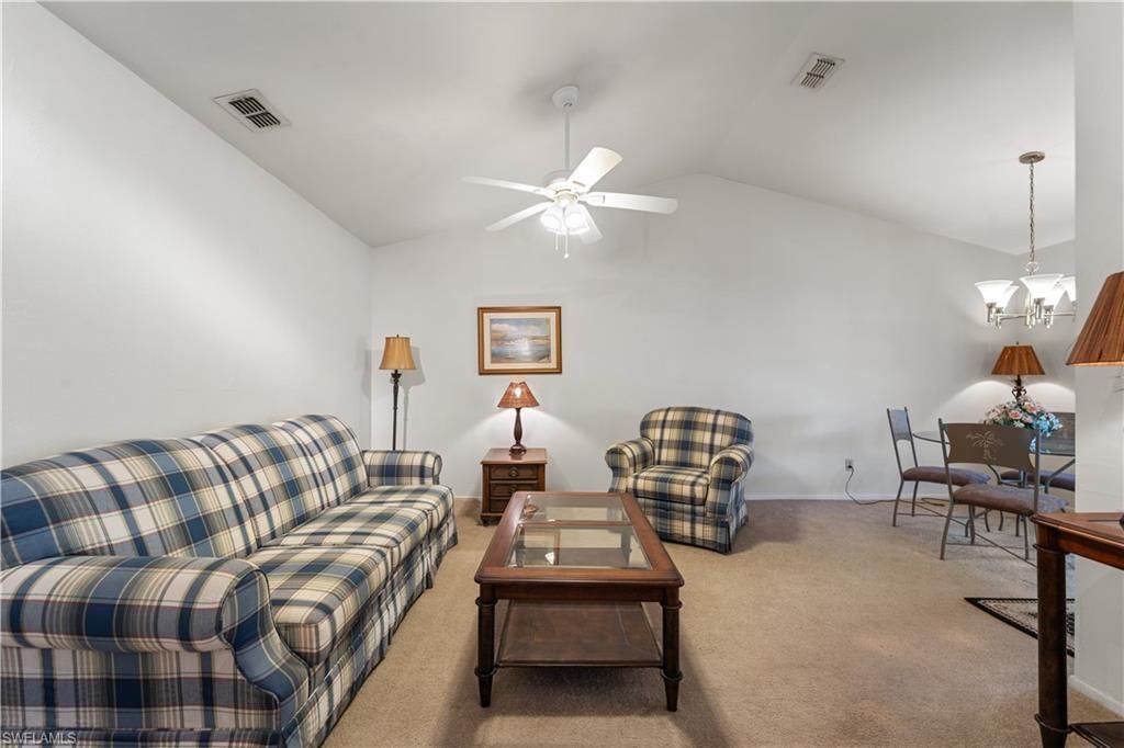 8340 Charter Club Cir, Unit 9, Fort Myers, FL 33919 Photo