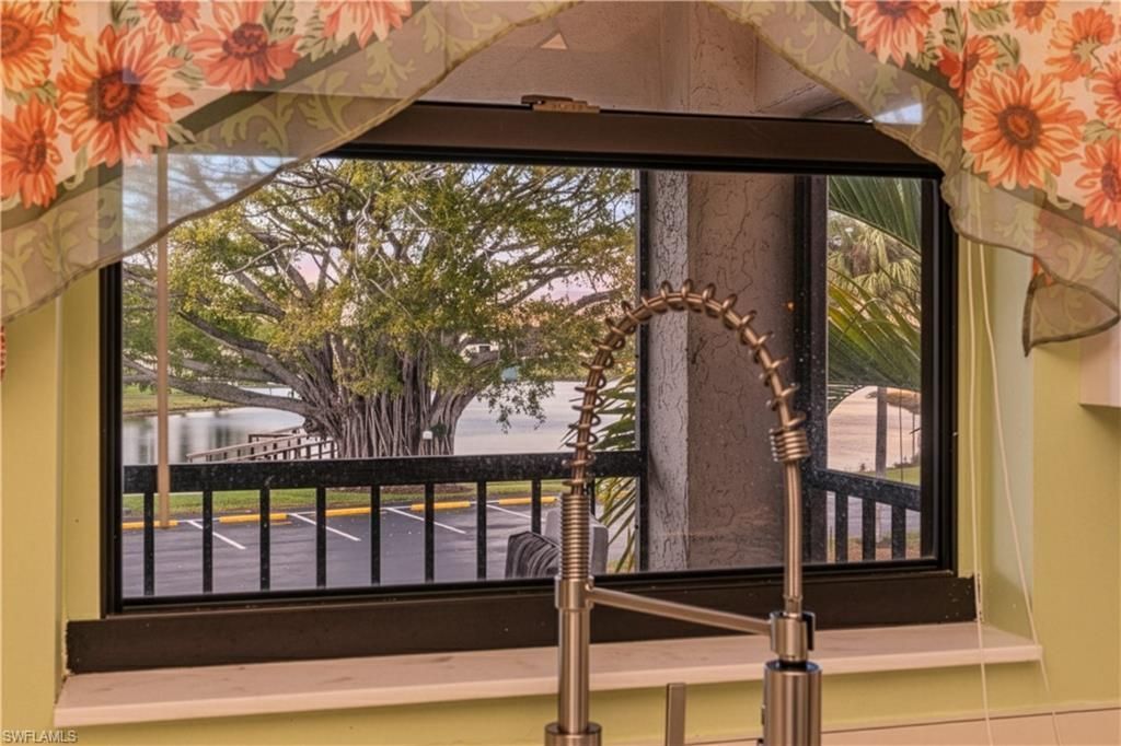 8340 Charter Club Cir, Unit 9, Fort Myers, FL 33919 Photo