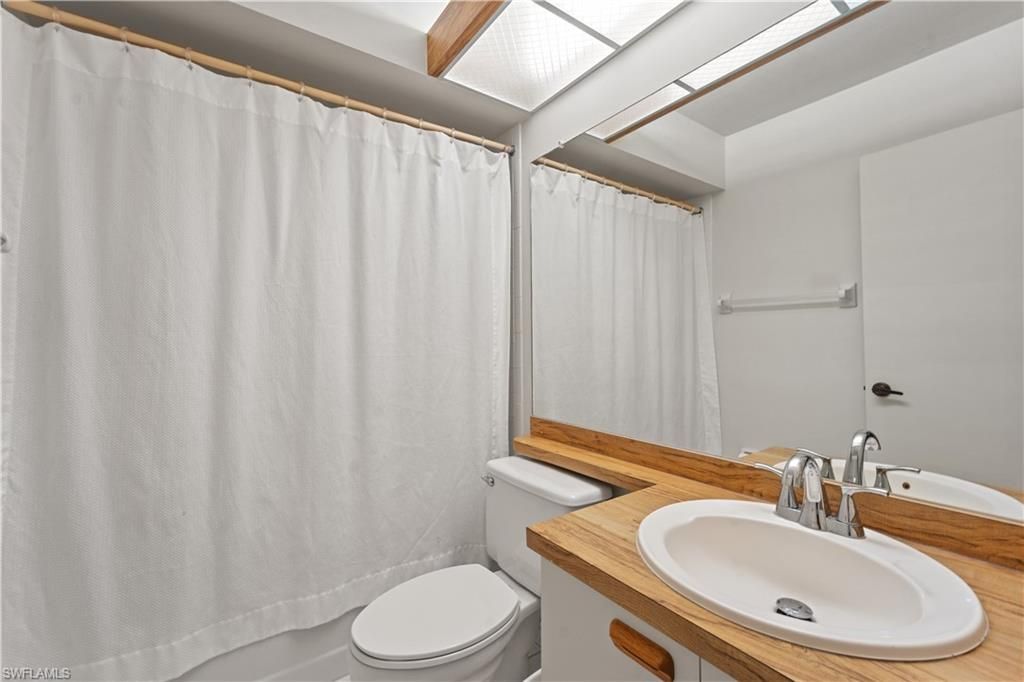 8340 Charter Club Cir, Unit 9, Fort Myers, FL 33919 Photo
