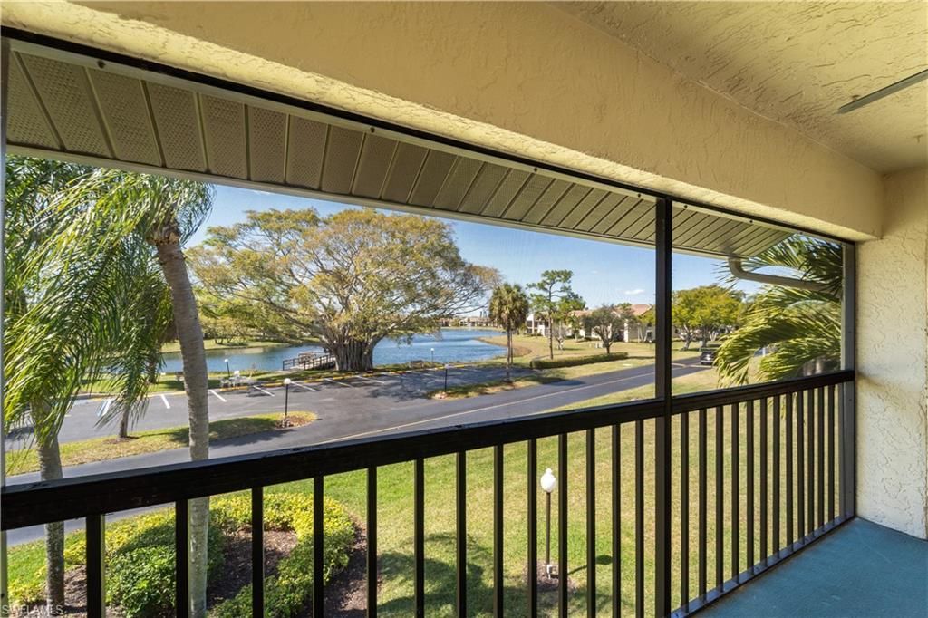 8340 Charter Club Cir, Unit 9, Fort Myers, FL 33919 Photo