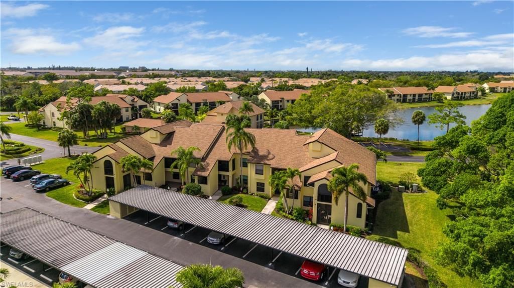 8340 Charter Club Cir, Unit 9, Fort Myers, FL 33919 Photo