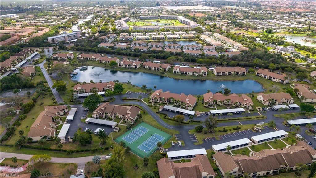 8340 Charter Club Cir, Unit 9, Fort Myers, FL 33919 Photo