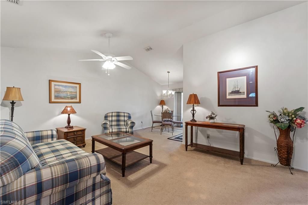 8340 Charter Club Cir, Unit 9, Fort Myers, FL 33919 Photo
