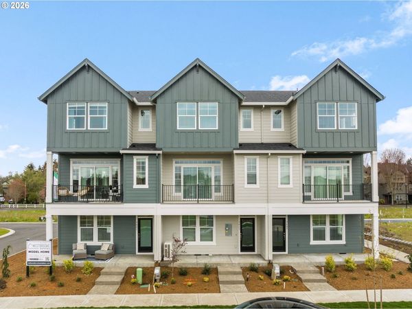 5126 SE THORNAPPLE ST, Hillsboro, OR 97123