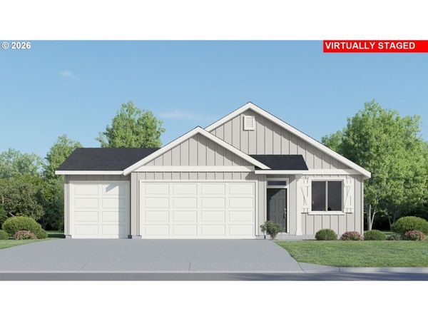 1090 Clemson ST, Woodburn, OR 97071