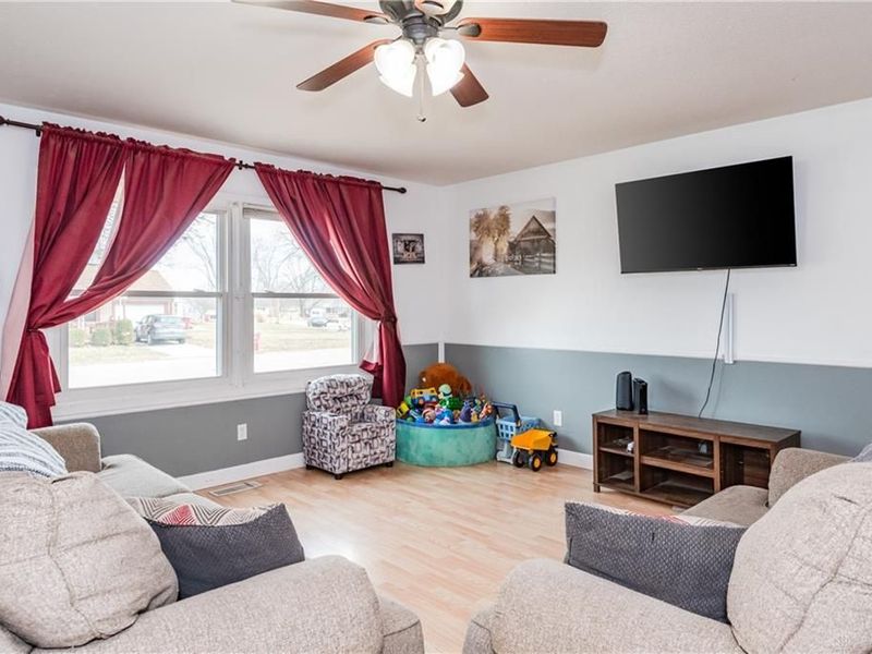 7 Rockleigh Avenue, West Milton, OH 45383 Photo 6