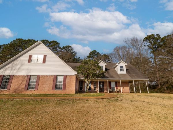 220 Paisley, Mathiston, MS 39752
