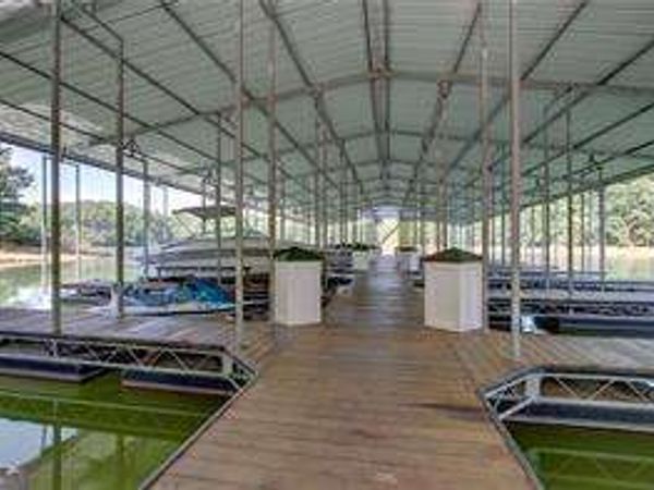 5949 Watermark Cove, Gainesville, GA 30506