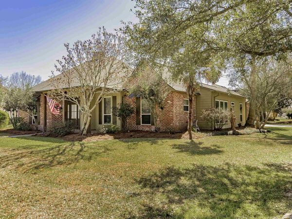 18904 Poujeaux Ave, Baton Rouge, LA 70817