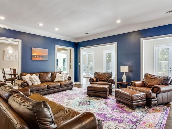 3720 Briarhaven Road, Fort Worth, TX 76109