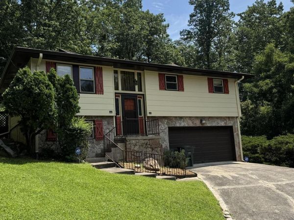 311 Branch Drive, Hixson, TN 37343