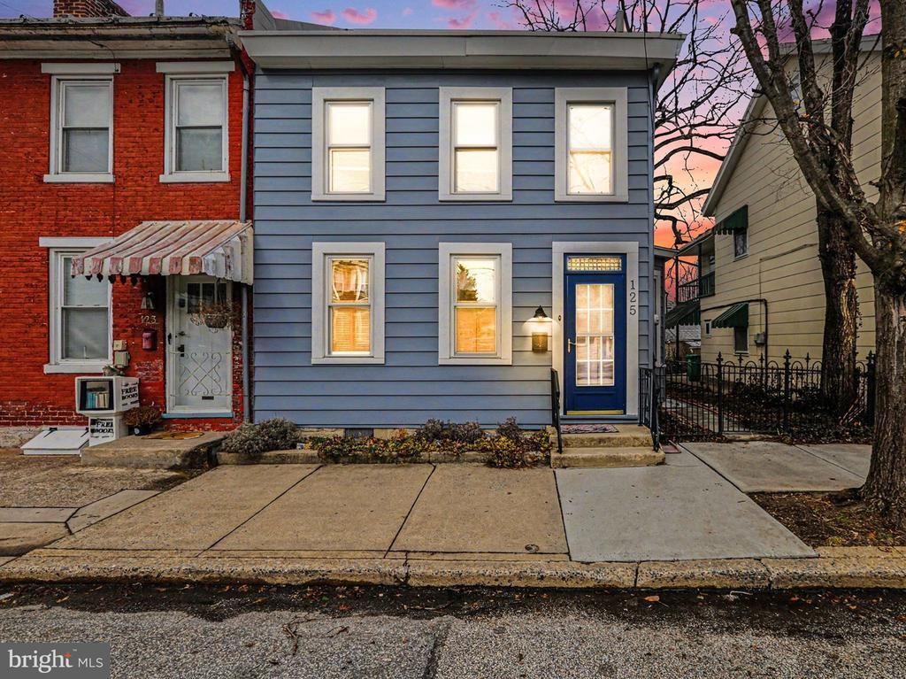 125 E North Street, Carlisle, PA 17013 Main Photo