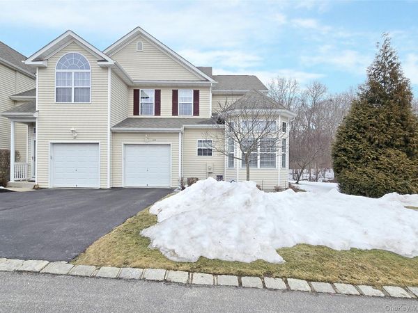120 Kettles Lane , Medford, NY 11763