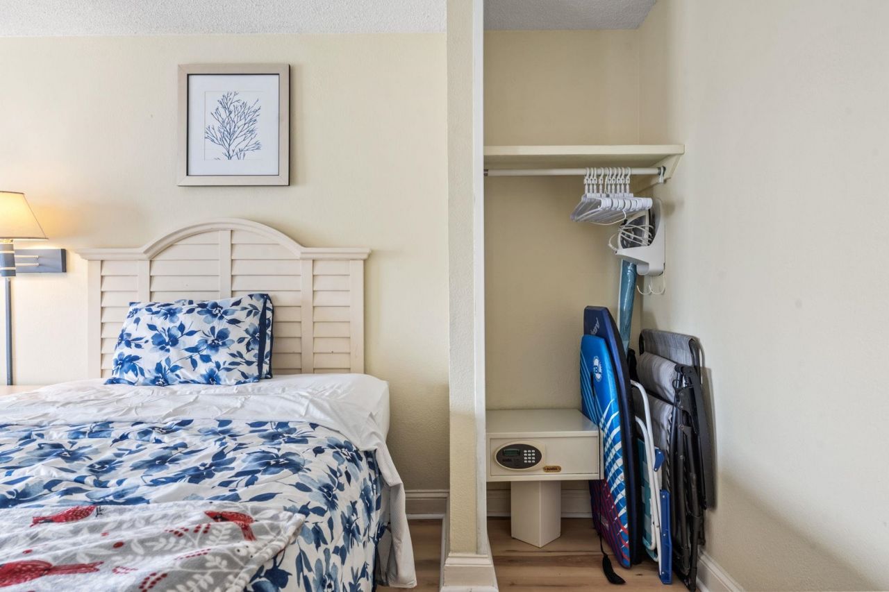 1207 S Ocean Blvd. Photo 14