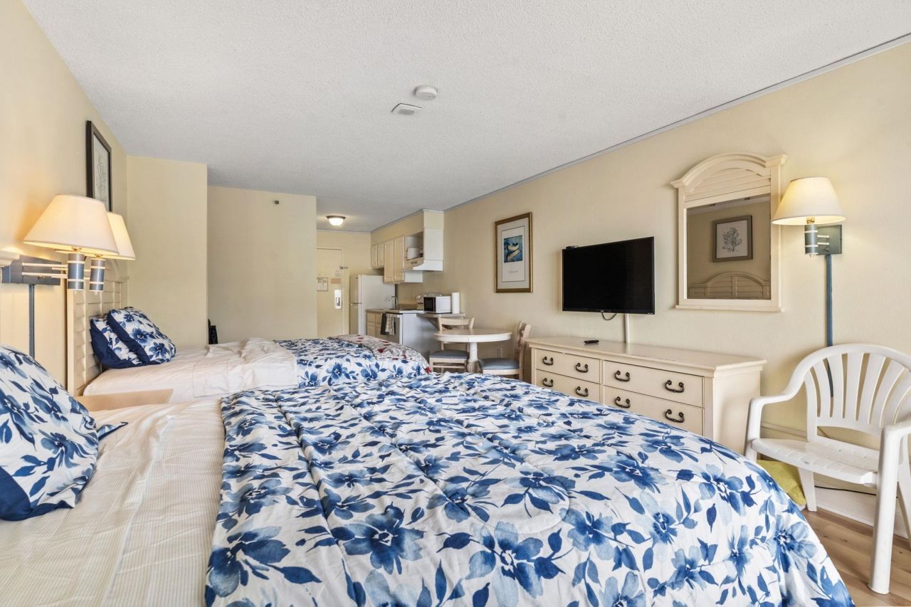 1207 S Ocean Blvd. Photo 24