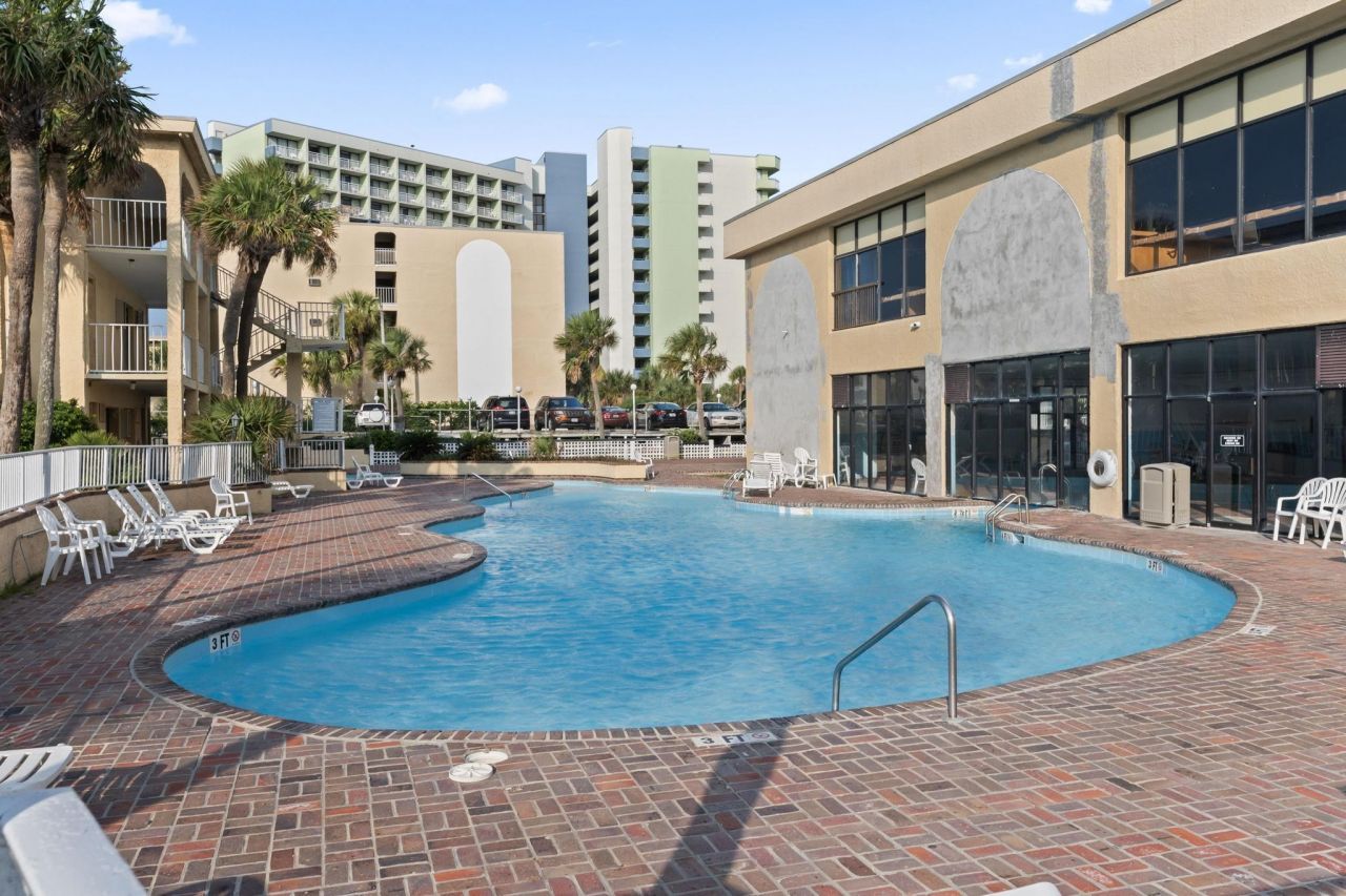 1207 S Ocean Blvd. Photo 37