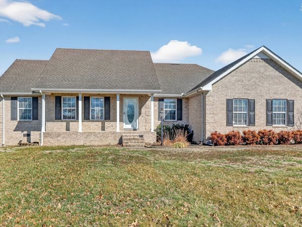1013 Pinnacle Way, Castalian Springs, TN 37031