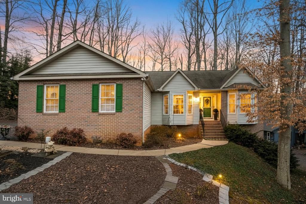 2203 Lakeview Parkway, Locust Grove, VA 22508 Main Photo