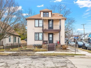 90 Catherine Street , River Rouge, MI 48218