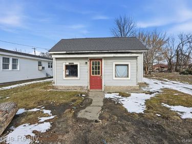 58536 Delanie Street, New Haven Vlg, MI 48048