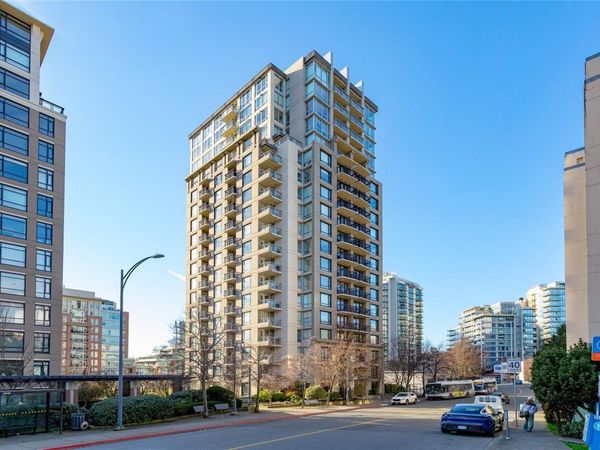 751 Fairfield Rd , Unit 1006, Victoria, BC V8W 4A4