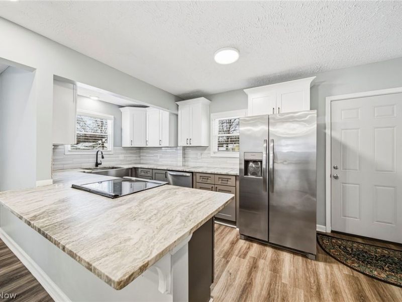 27843 Southern Avenue, North Olmsted, OH 44070 Photo 9