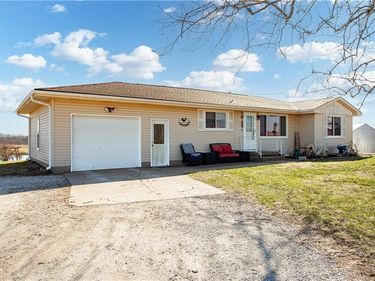 627 M Highway, Odessa, MO 64076
