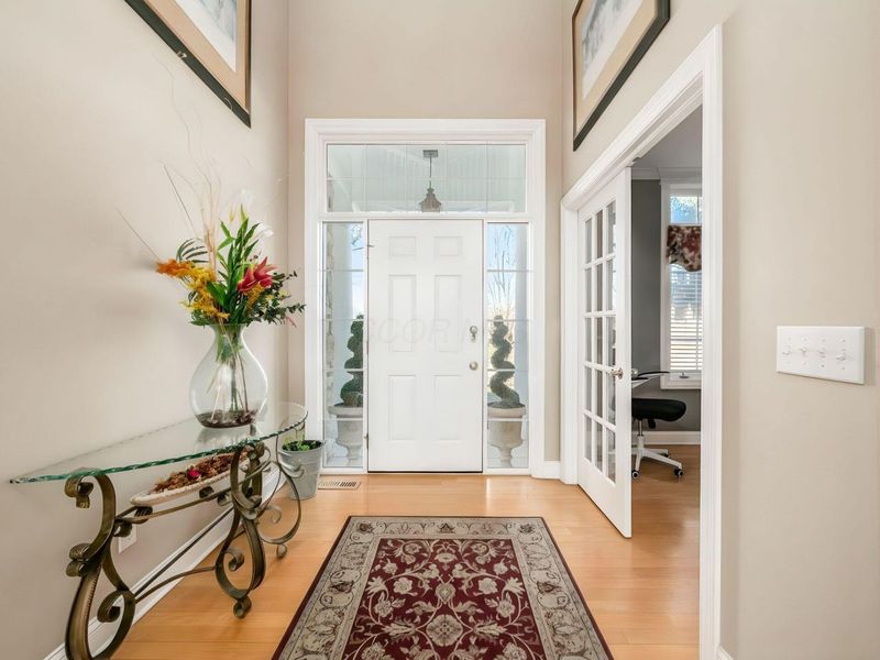 9375 Creighton Drive , Powell, OH 43065 Photo 7